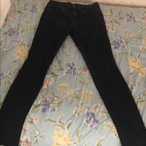 Joe’s Jeans - Chelsea Skinny Jeans - Size 25